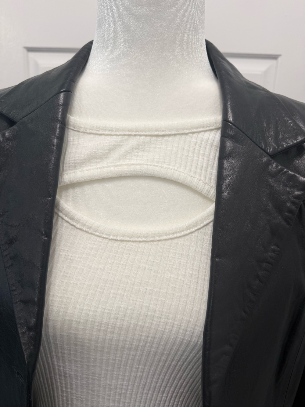 Nine West Ribbed Tank - Picture 3 of 10